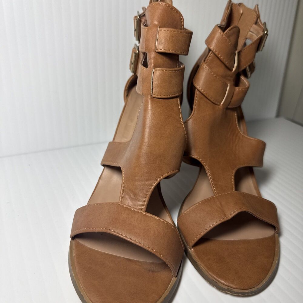 Etc! Brown Heel 8/9